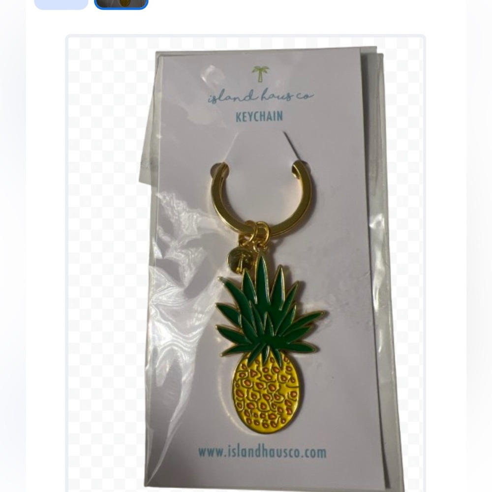 Island Haus Co. Pineapple Keychain